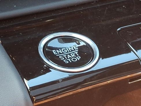 New 2026 Lincoln Navigator Black Label AWD/4WD image 17