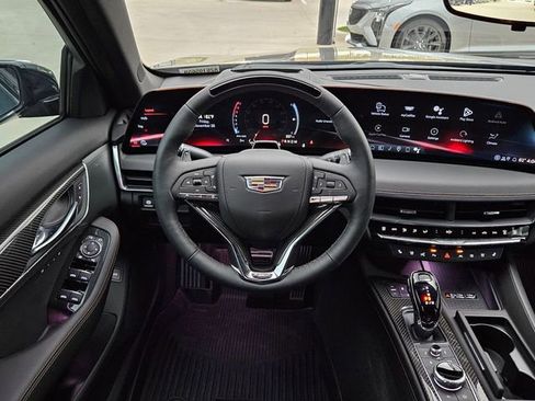 New 2026 Cadillac CT5 V image 14