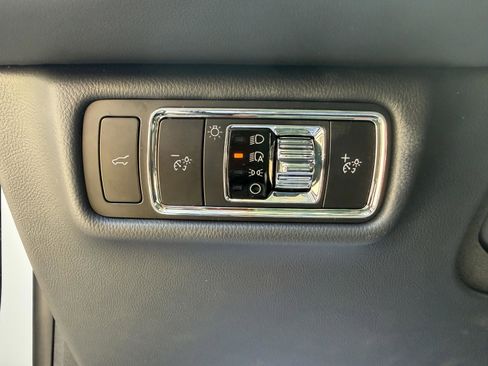 New 2026 Lincoln Aviator Reserve AWD/4WD image 18