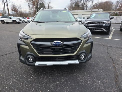 Used 2023 Subaru Outback Touring image 2