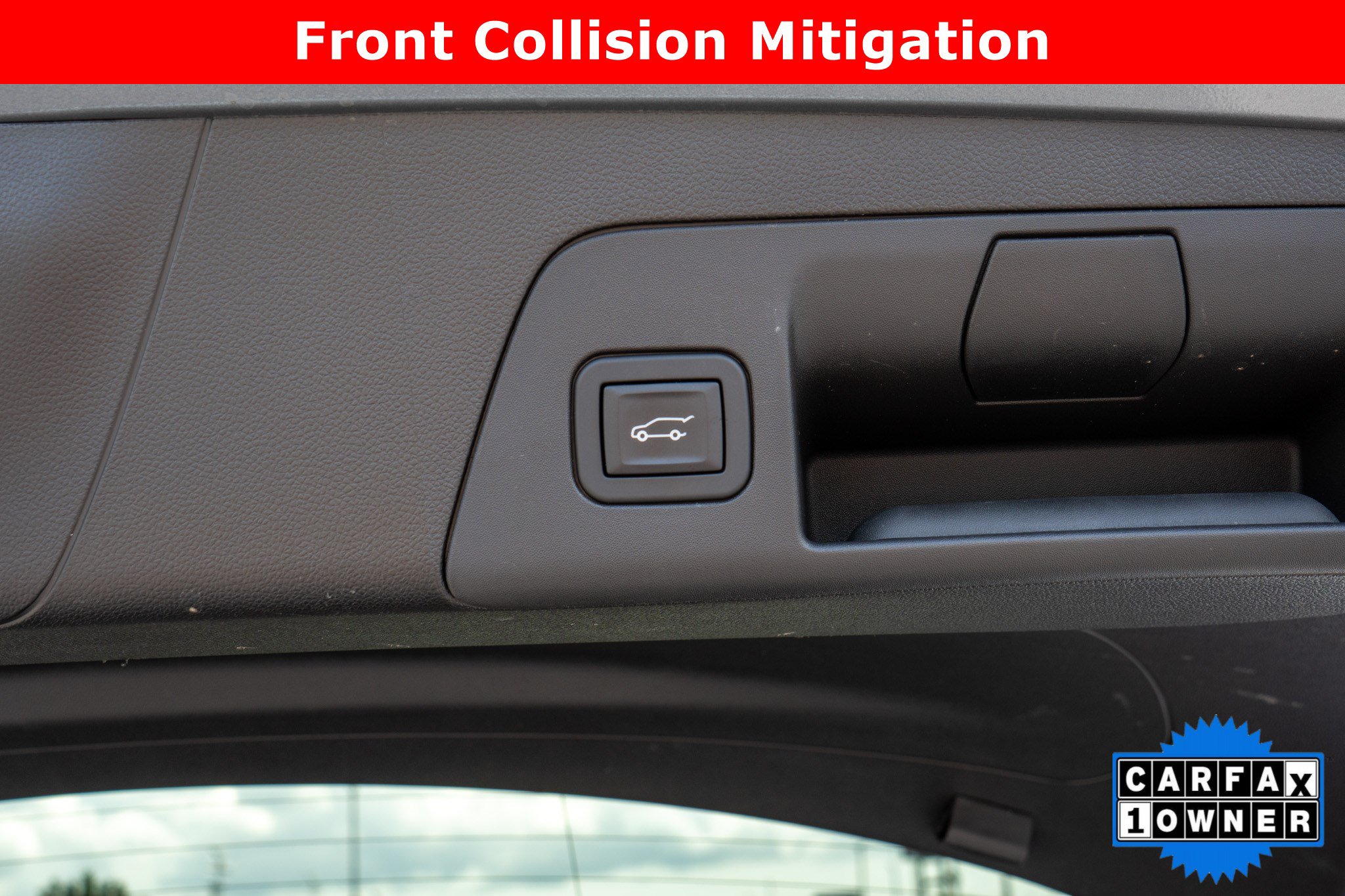 Used 2023 Buick Envision Essence AWD/4WD image 33