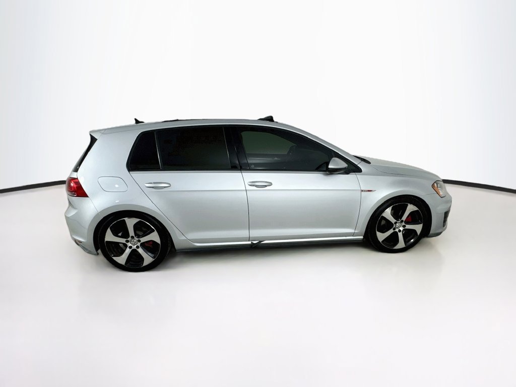 Used 2015 Volkswagen GTI SE FWD image 8