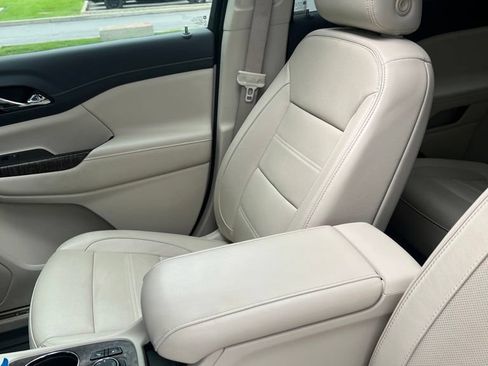Used 2020 GMC Acadia Denali w/ Trailering Package AWD/4WD image 22