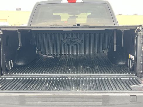 Used 2023 Ford F150 XLT w/ XTR Package image 33