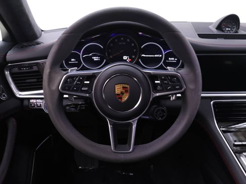 Used 2019 Porsche Panamera GTS AWD/4WD image 22