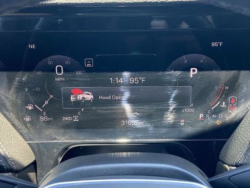 Used 2025 GMC Yukon Denali AWD/4WD image 7