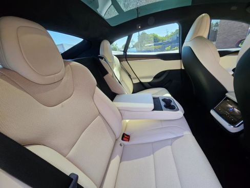 Used 2022 Tesla Model S AWD/4WD image 68