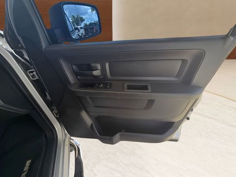 Used 2011 RAM 1500 ST w/ ST Popular Equipment Group AWD/4WD image 43