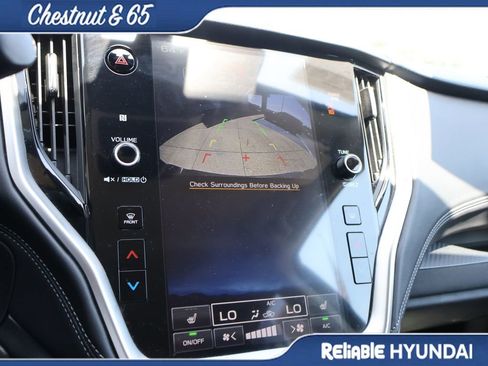 Used 2025 Subaru Outback Premium w/ Popular Package #1A AWD/4WD image 35