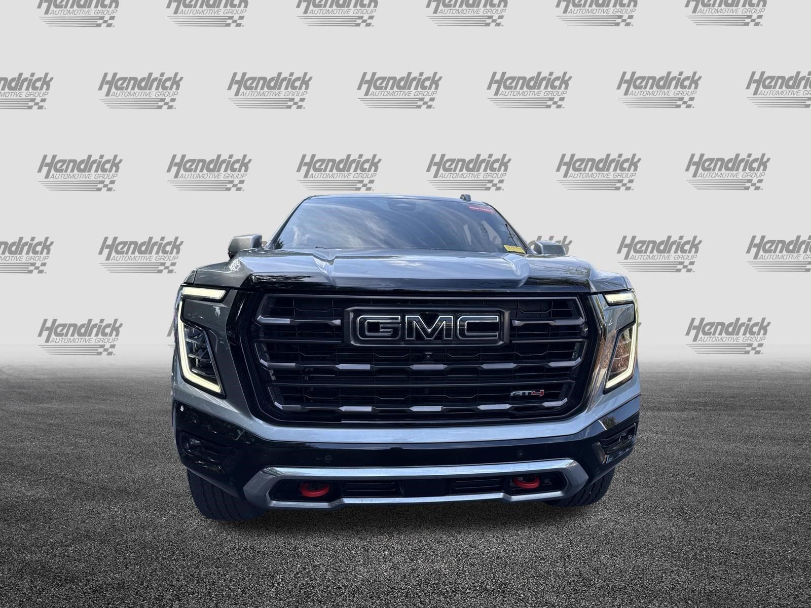 Used 2025 GMC Yukon AT4 Ultimate AWD/4WD image 3
