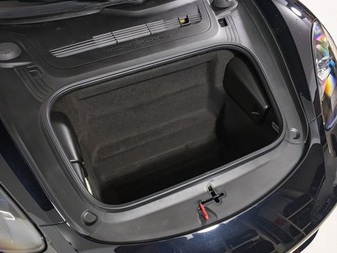 Used 2022 Porsche 718 Cayman S image 38