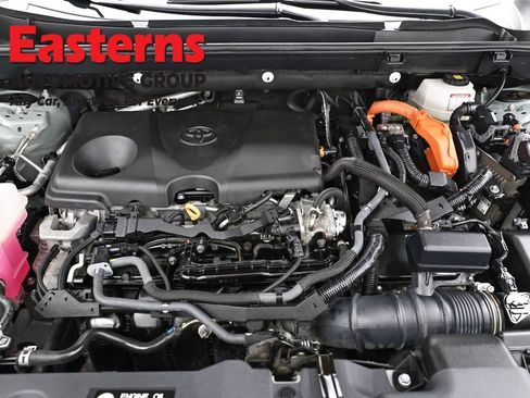 Used 2022 Toyota RAV4 XLE image 7