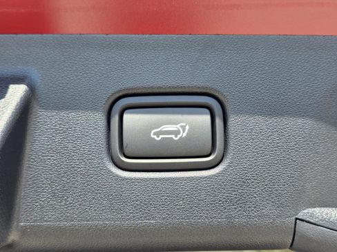 New 2026 Hyundai Tucson Limited FWD image 17