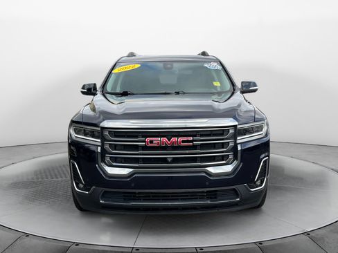 Used 2022 GMC Acadia AT4 w/ Technology Package AWD/4WD image 2