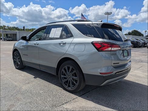 Certified 2023 Chevrolet Equinox RS FWD image 7