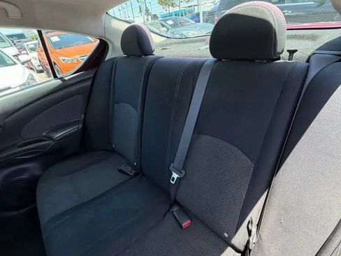 Used 2014 Nissan Versa SV w/ Convenience Package FWD image 6