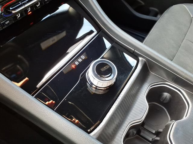 Used 2025 Jeep Grand Cherokee L Altitude AWD/4WD image 21