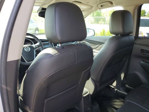 Used 2018 Buick Encore Preferred FWD image 27
