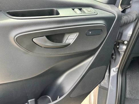 Used 2024 Mercedes-Benz Sprinter 2500 w/ Acoustic Package image 17