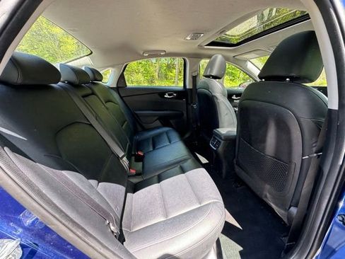 Used 2021 Kia Forte EX FWD image 6
