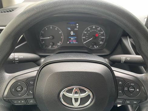 Used 2023 Toyota Corolla LE FWD image 14