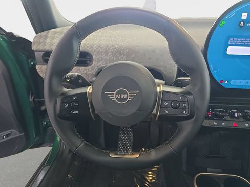 Used 2025 MINI Cooper S FWD image 19
