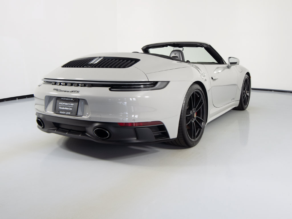 Certified 2022 Porsche 911 Carrera GTS RWD image 10