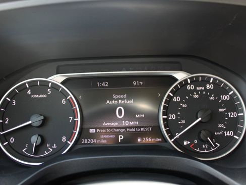 Used 2023 Nissan Rogue SL w/ SL Premium Package FWD image 21