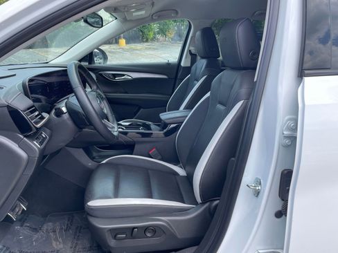 Used 2024 Buick Envision Sport Touring image 27