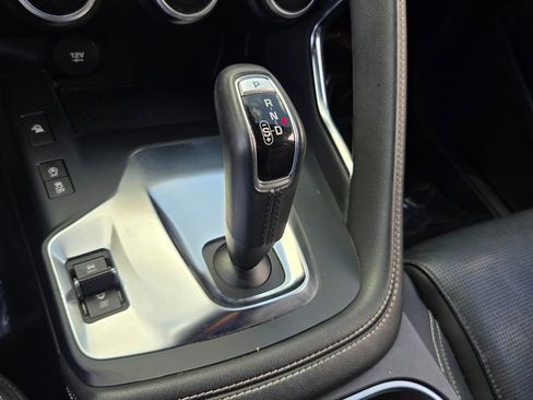 Used 2020 Jaguar E-PACE R-Dynamic S image 23