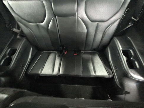 Used 2022 Hyundai Palisade SEL w/ 8P Bench Seat Package AWD/4WD image 25