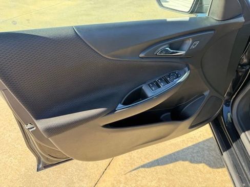 Used 2024 Chevrolet Malibu LT image 12