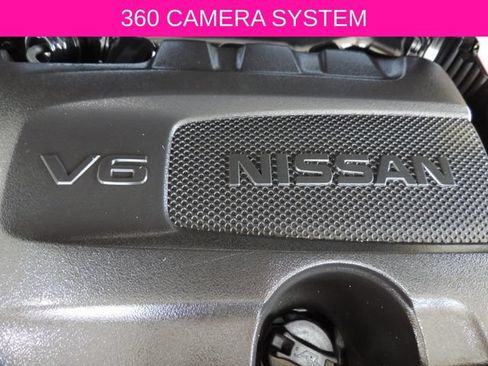 Used 2024 Nissan Pathfinder Platinum FWD image 16