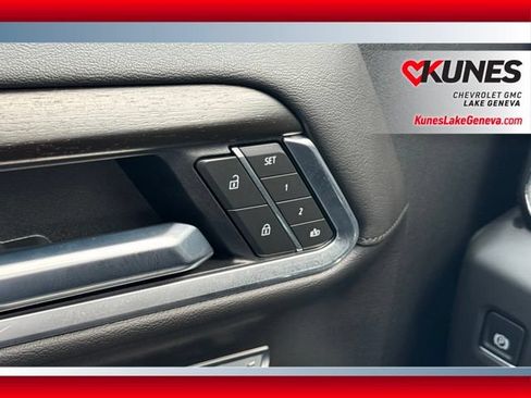 Used 2025 GMC Sierra 1500 Denali AWD/4WD image 55
