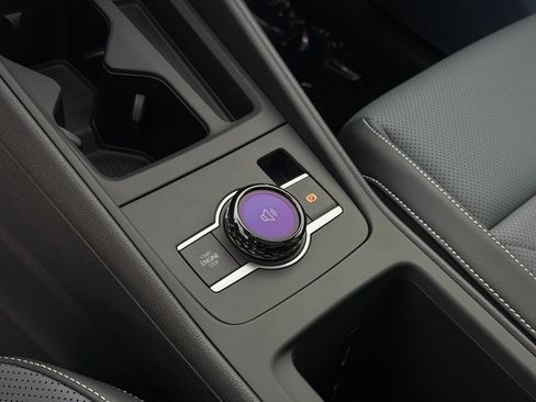 New 2026 Volkswagen Tiguan SE image 25