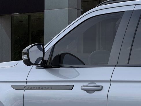 New 2025 Lincoln Navigator L Reserve w/ Jet Appearance Package image 20