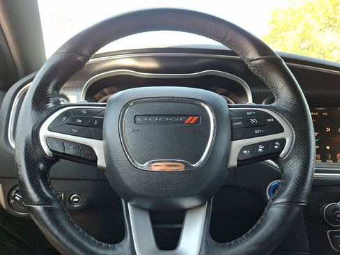 Used 2016 Dodge Charger R/T image 21