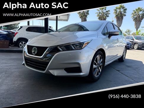 Used 2020 Nissan Versa SV image 1