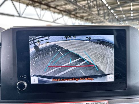 Used 2025 Toyota Tacoma SR5 image 15