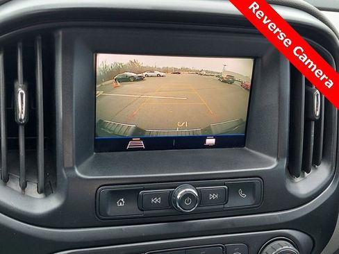 Used 2021 Chevrolet Colorado W/T w/ WT Convenience Package image 11