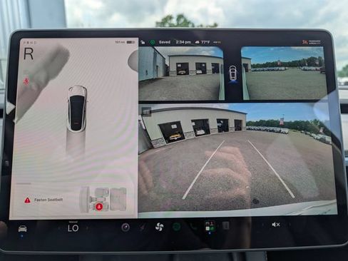 Used 2023 Tesla Model Y Long Range AWD/4WD image 27