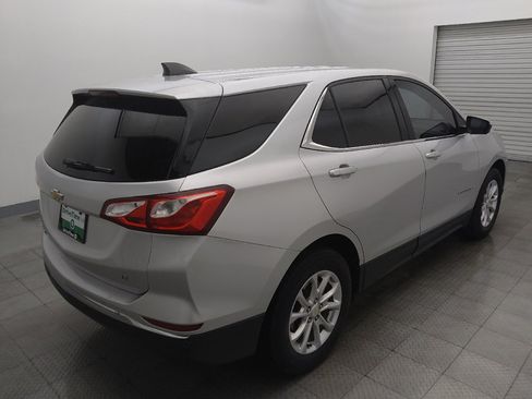 Used 2020 Chevrolet Equinox LT FWD image 9