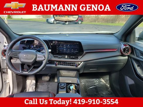 Used 2025 Chevrolet Equinox RS w/ Safety and Technology Package AWD/4WD image 17