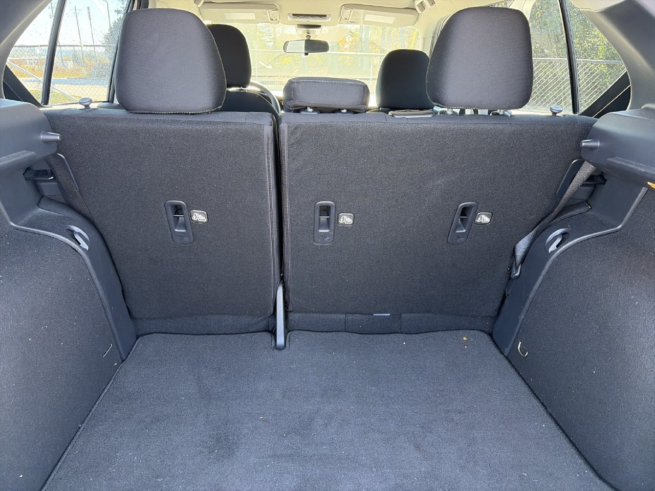 Certified 2023 Nissan Kicks SV FWD image 9