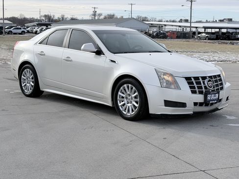 Used 2013 Cadillac CTS Luxury w/ Wood Trim Package image 2