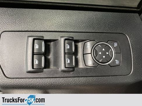 Used 2018 Ford F150 Lariat image 30