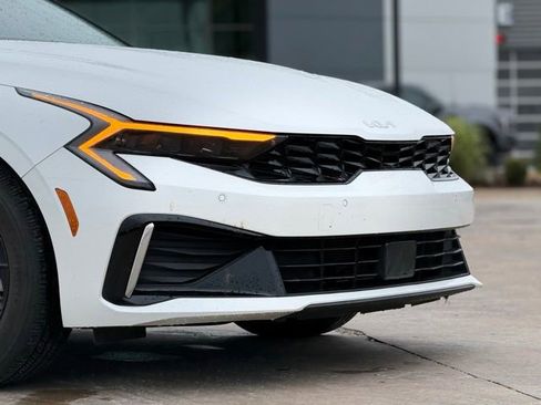 Used 2025 Kia K5 LXS FWD image 8