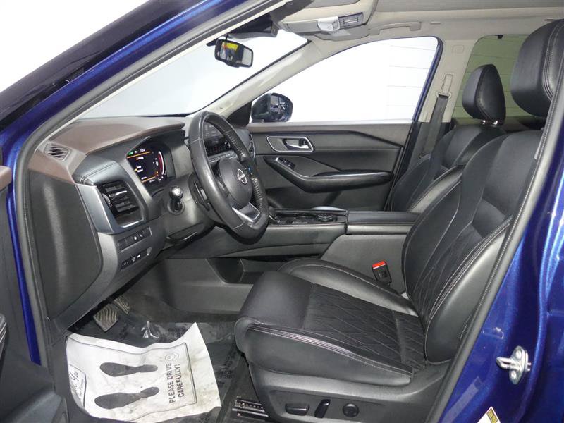 Used 2023 Nissan Rogue Platinum w/ Platinum Premium Package AWD/4WD image 21