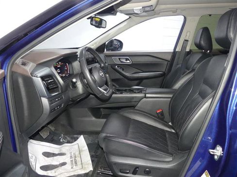 Used 2023 Nissan Rogue Platinum w/ Platinum Premium Package AWD/4WD image 21