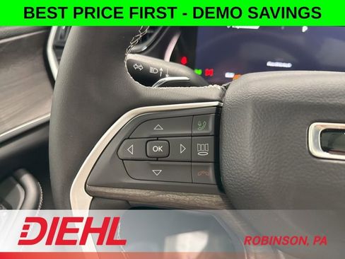 New 2026 Jeep Grand Cherokee Altitude AWD/4WD image 25